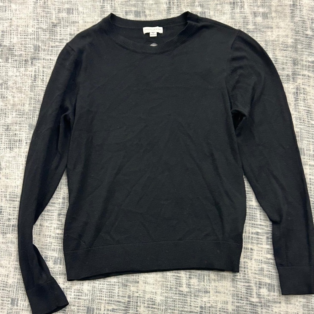 Elegant Black Women's Crew Neck Sweater